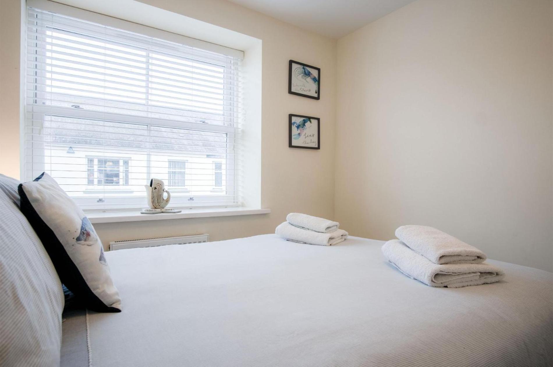 Apartment Dolphin - 2 Bedroom - *