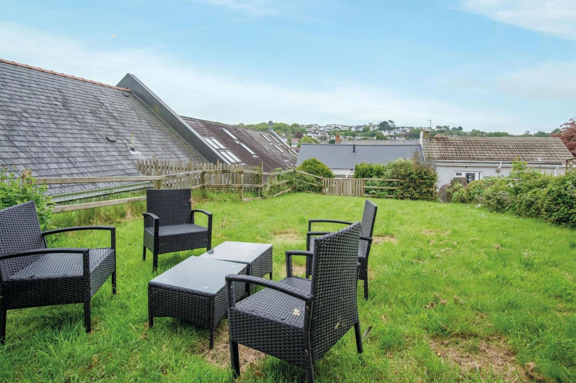 Dolphin - 2 Bedroom - Apartment Saundersfoot