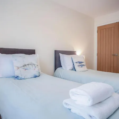 Dolphin - 2 Bedroom Apartment - Saundersfoot Exterior foto